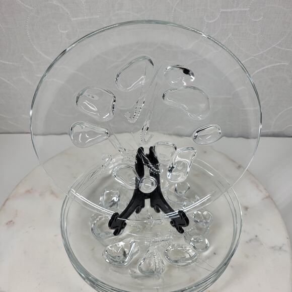 Luminarc Shrimp Plates 7.5" Clear Embossed Design Lunch Plate Set of 4 - Picture 6 of 14